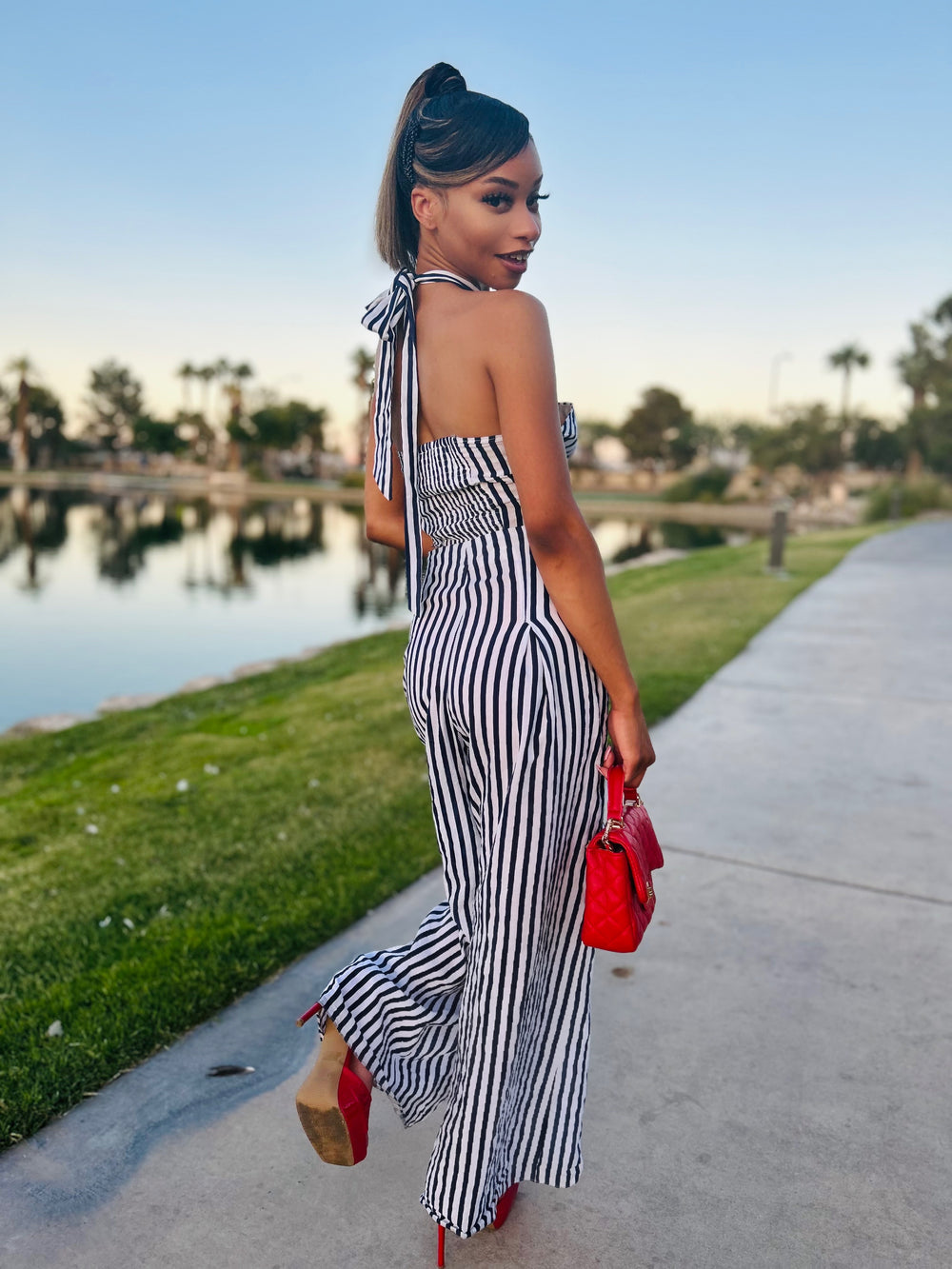Side View. COMFORTABLE Striped Cotton Navy and White Top & Pants Set-Outfit Sets-The Sang-Malandra Boutique, Women's Fashion Boutique Located in Las Vegas, NV