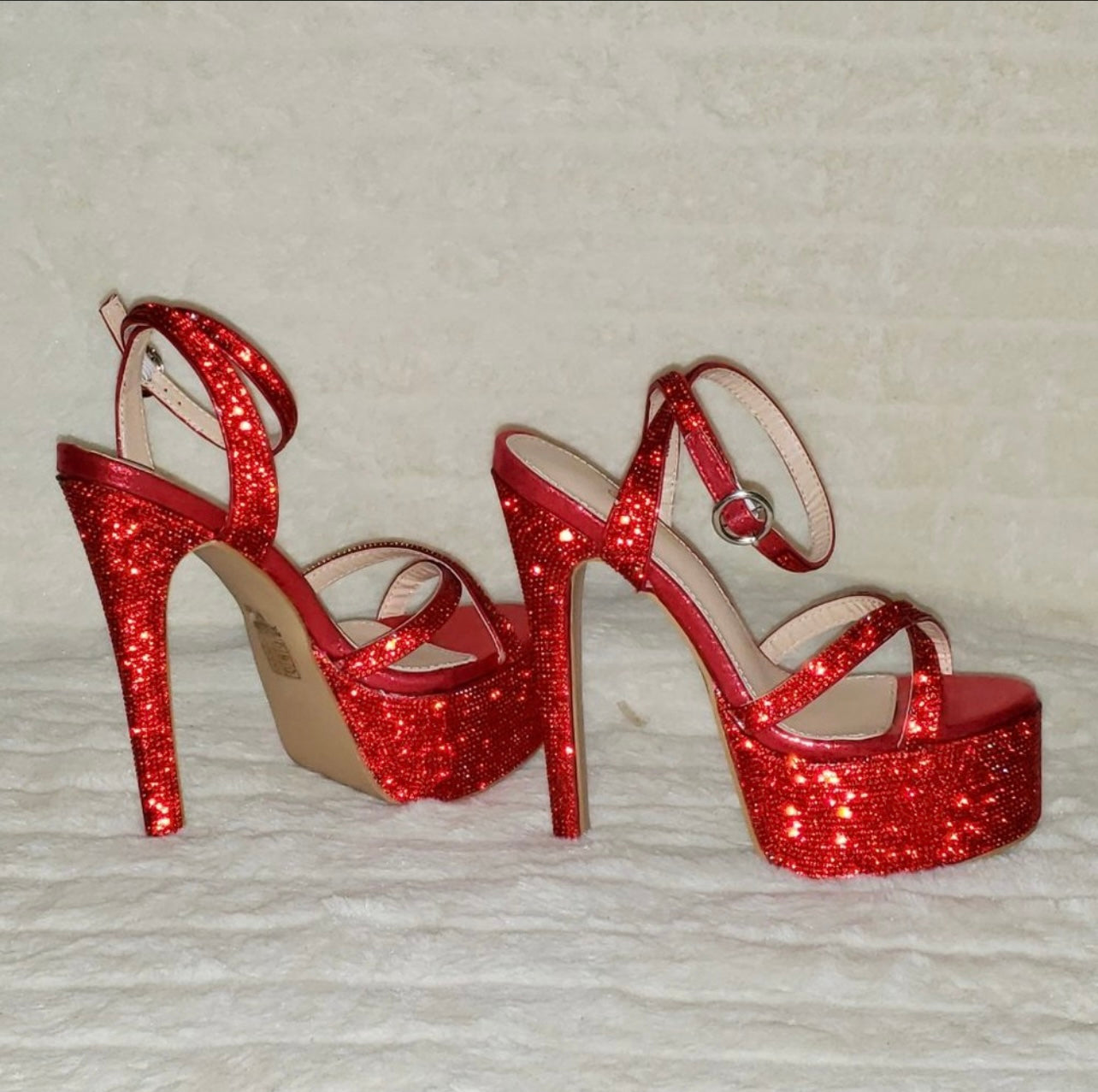 Dolce & Gabbana Red Sequined Crystal Studs Heels Shoes – AUMI 4
