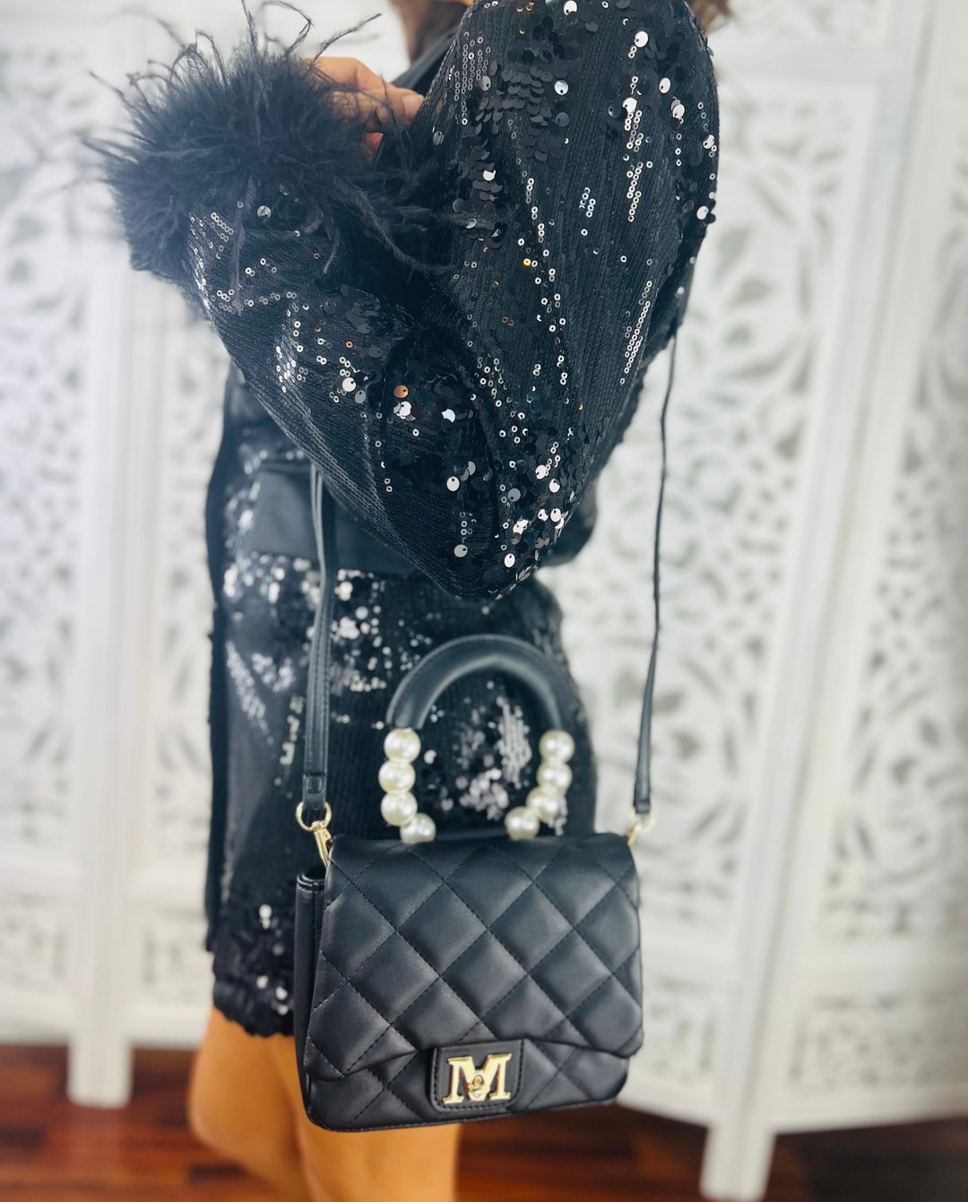 Black Front View. M Quilted Pearl Handle Cross Body Purse-Accessories-ILord-Malandra Boutique, Women's Fashion Boutique Located in Las Vegas, NV