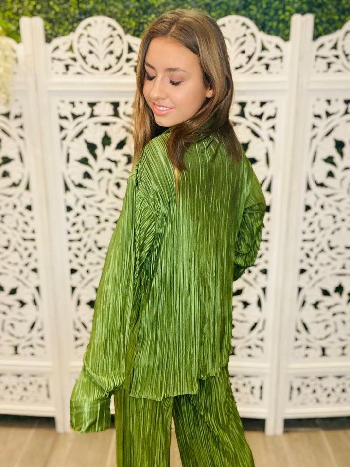 Olive Back View. TELL ME WHY Pleated Blouse Pants Set-Apparel & Accessories-Blue B-Malandra Boutique, Women's Fashion Boutique Located in Las Vegas, NV
