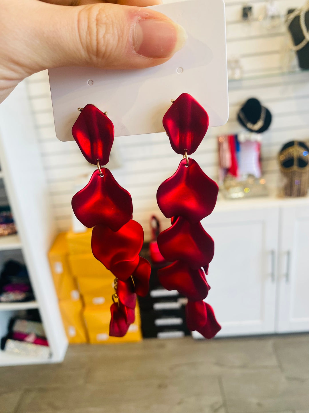 Petal Drop Dangle Earring-Earrings-Amazon-Malandra Boutique, Women's Fashion Boutique Located in Las Vegas, NV