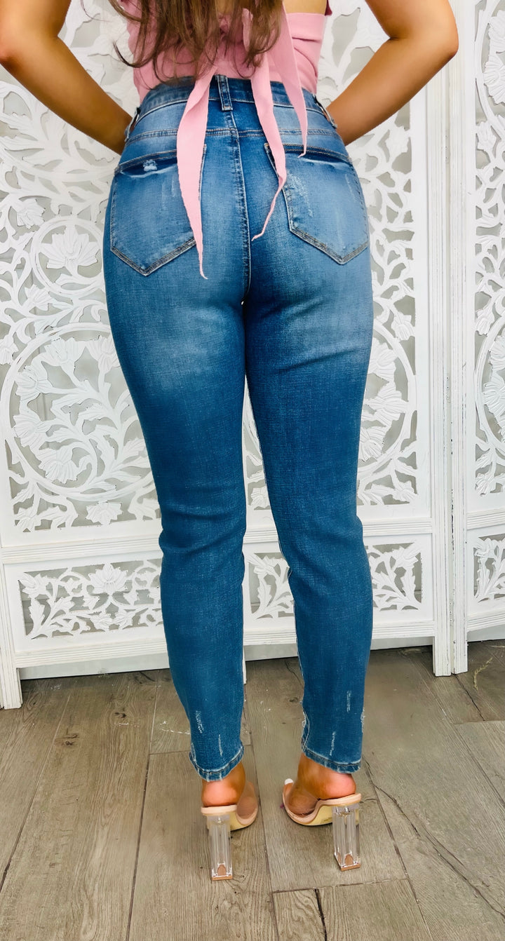 SO IT GOES Hight Rise 5 Button Distressed Skinny Jeans-Jeans-Malandra Boutique-Malandra Boutique, Women's Fashion Boutique Located in Las Vegas, NV